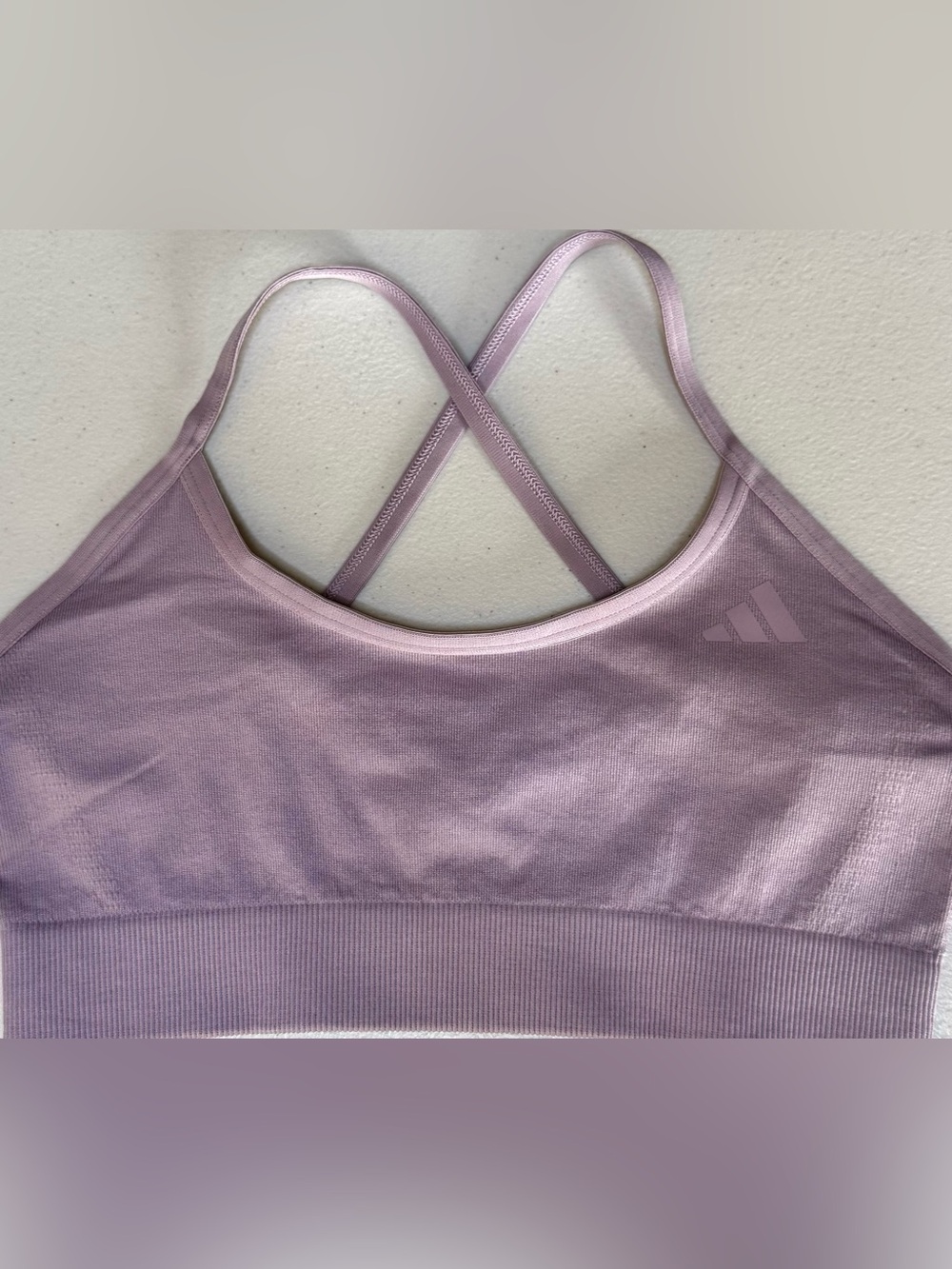 adidas Seamless Sports Bra Lavender Purple Crisscross Back Medium NWT